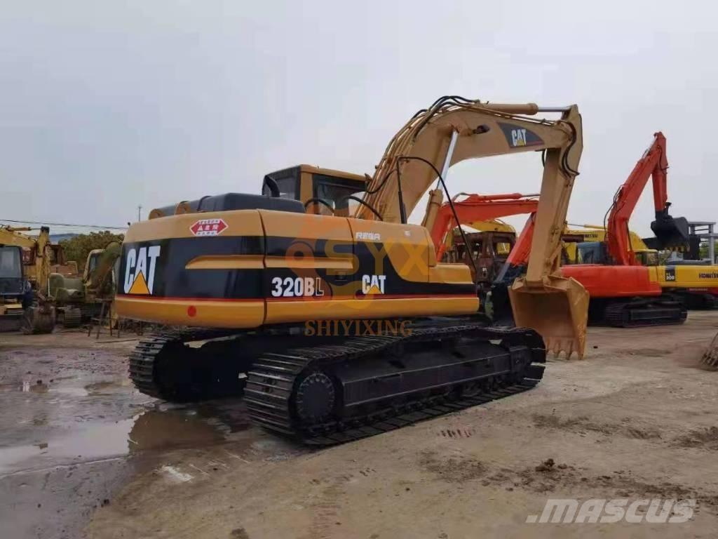CAT 320 B 대형 굴삭기 29톤 이상