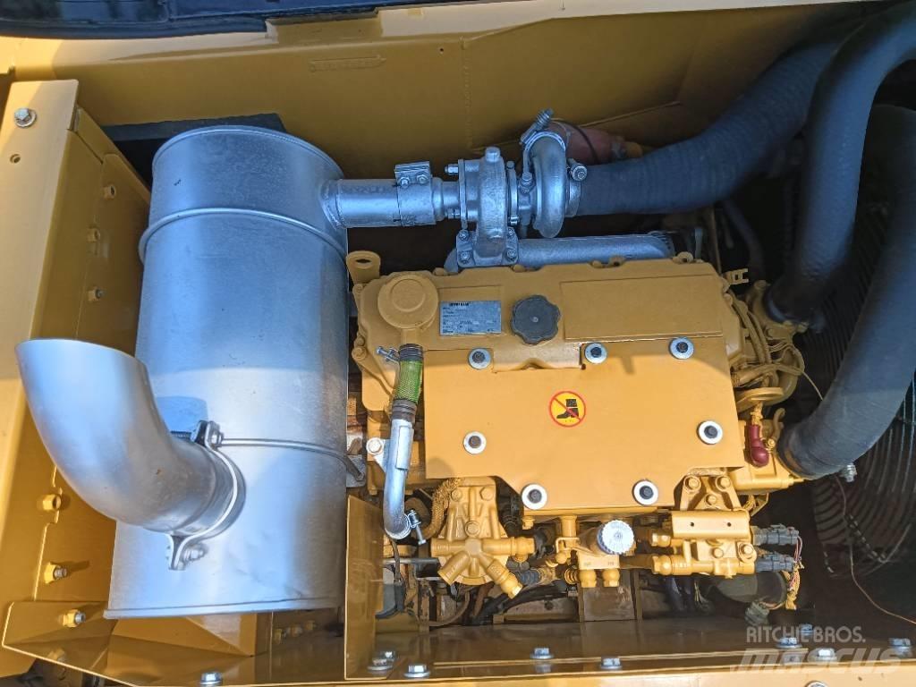 CAT 315D2GC 중형굴삭기 7톤-28톤
