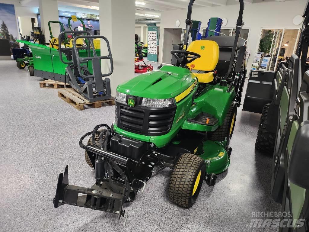 John Deere 950R 탑승형 잔디깎기