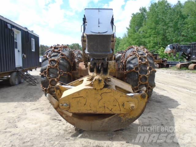 CAT 535 C 목재스키더