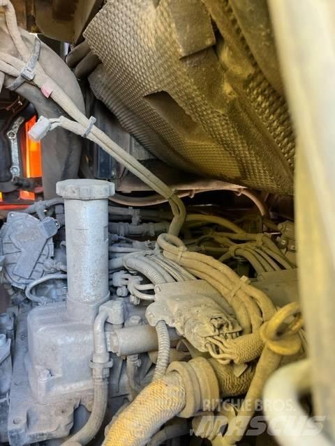 Wacker Neuson DW 90 건설현장 덤프트럭