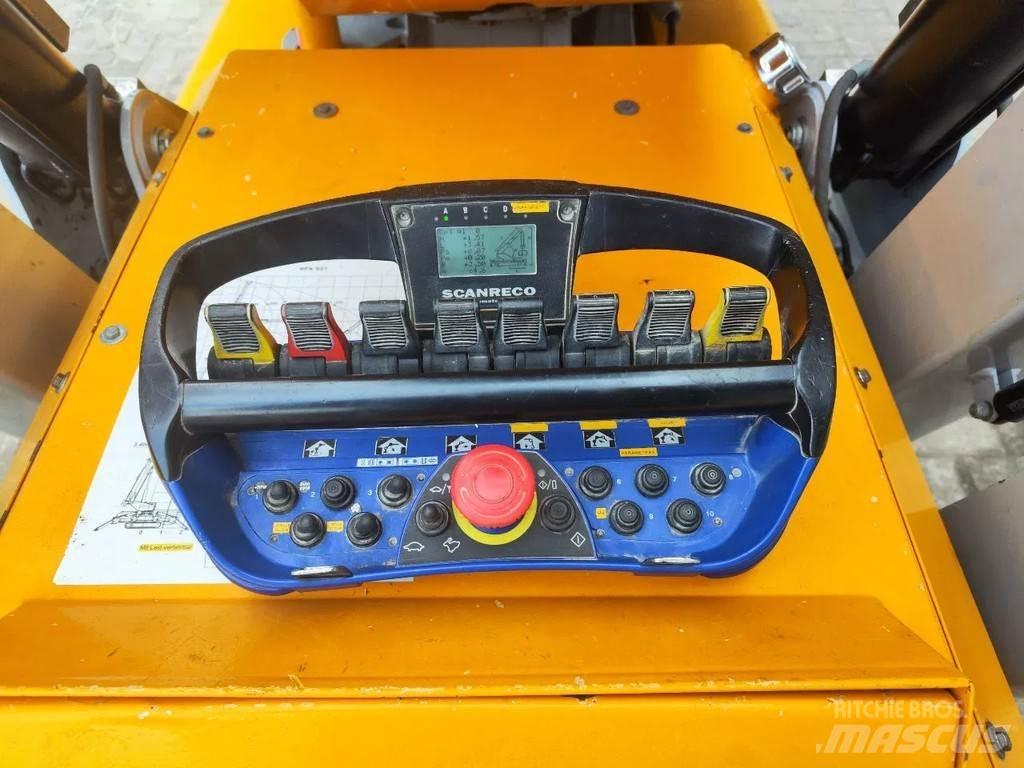 Jekko SPX 527 CDH 트랙 크레인