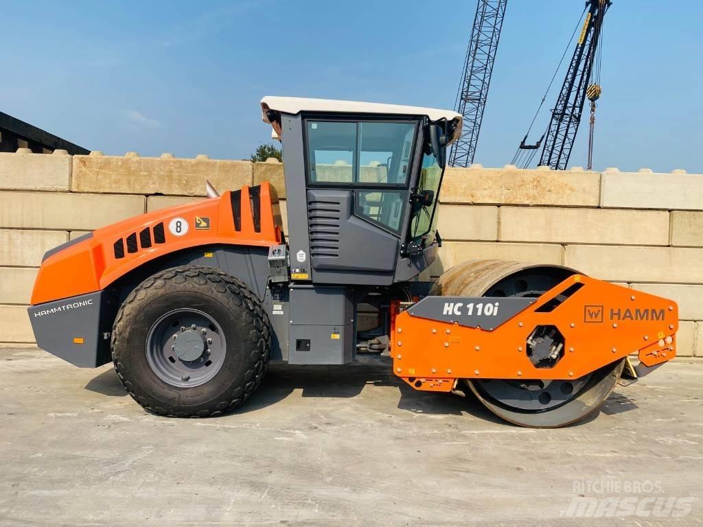 Hamm hc110 i 싱글 드럼 롤러