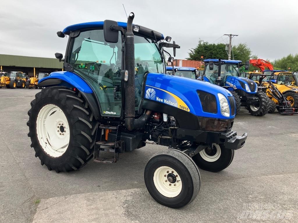 New Holland T6010 트랙터
