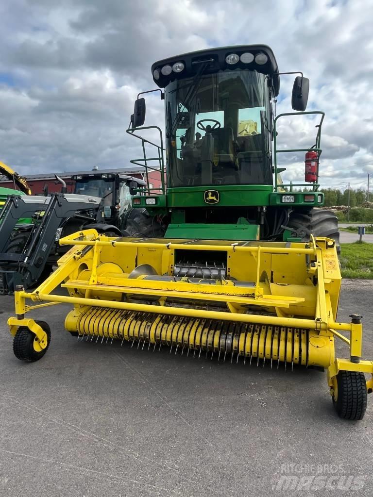 John Deere 7250 자동 초지기계