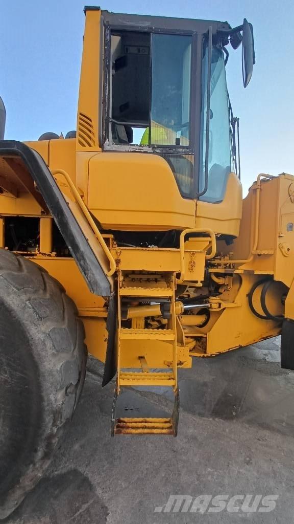 Volvo L 150 F  휠로우더