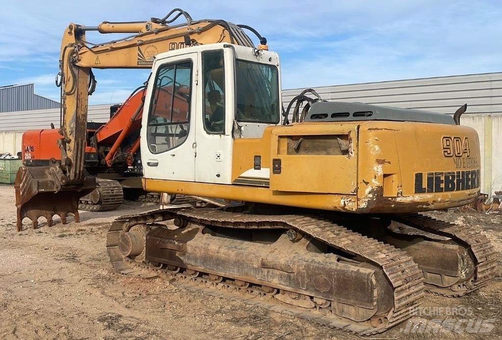 Liebherr 904 대형 굴삭기 29톤 이상