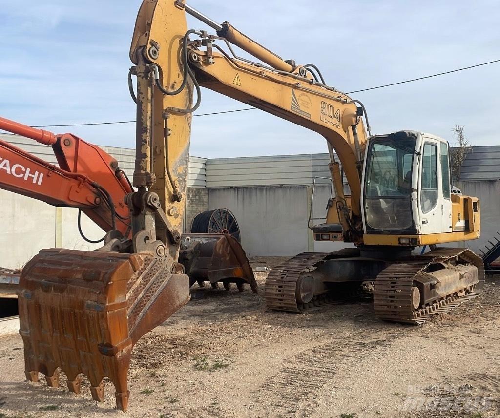 Liebherr 904 대형 굴삭기 29톤 이상