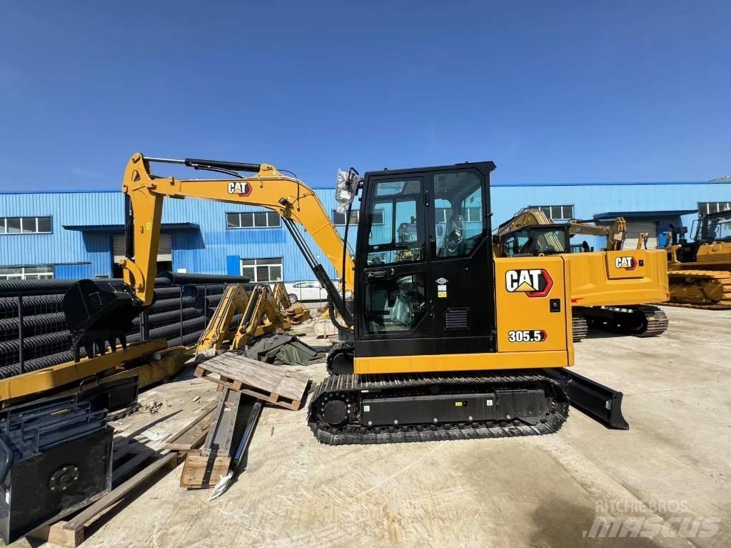 CAT 305.5 E CR 소형 굴삭기 7톤 미만
