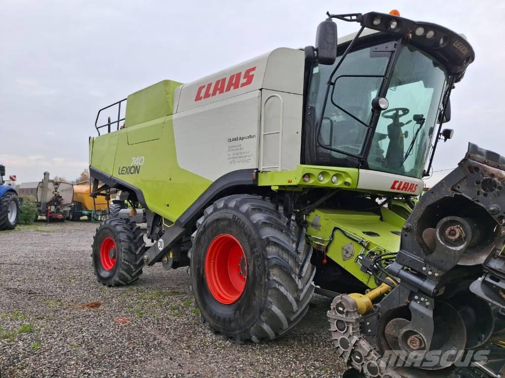 CLAAS Lexion 740 콤바인 수확기