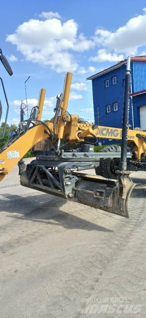 XCMG GR215A 그레이더