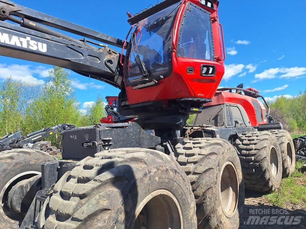 Komatsu 931XC 원목 하베스터