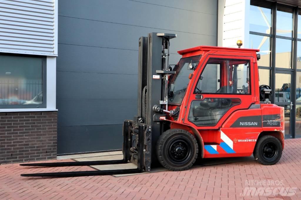 Nissan J1F4A45LY LPG 지게차
