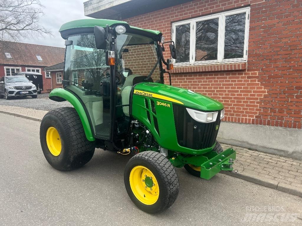 John Deere 3046 R 소형 트랙터