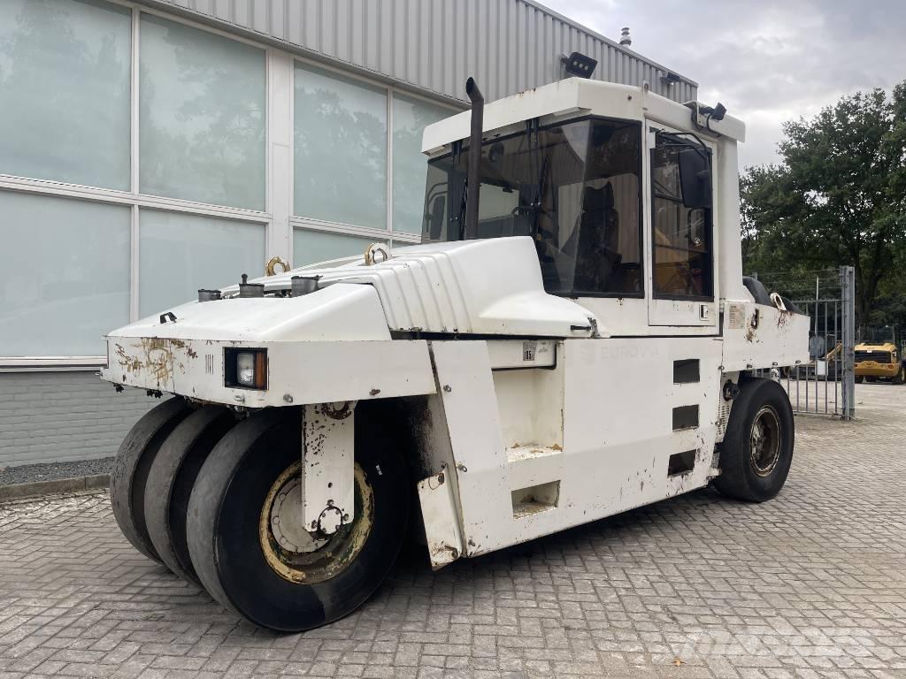CAT PF 300 B     2002 트윈 드럼 롤러
