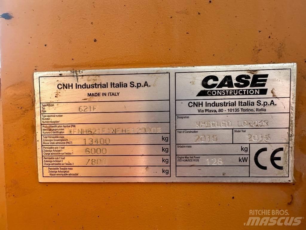 CASE 621 F  휠로우더