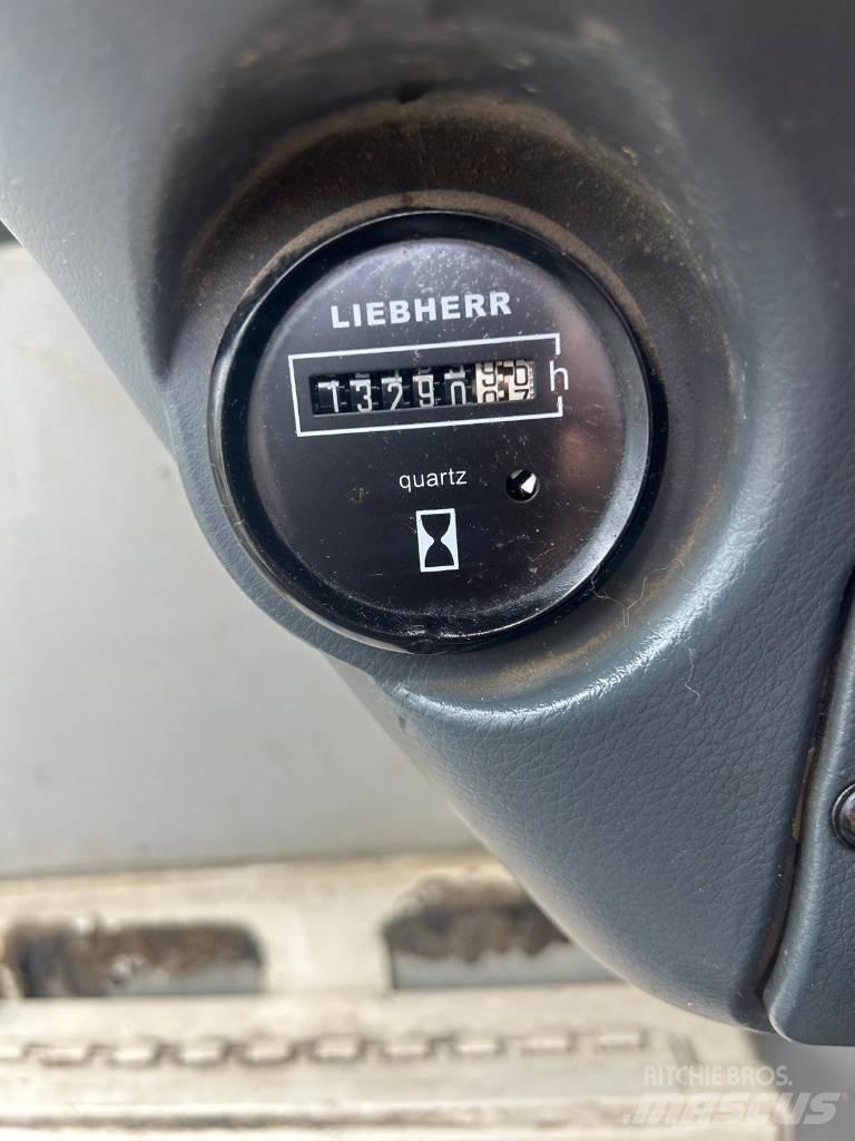 Liebherr 314  휠 굴삭기