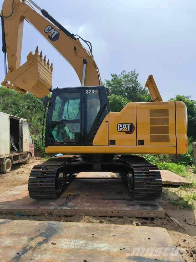 CAT 323 GC 대형 굴삭기 29톤 이상
