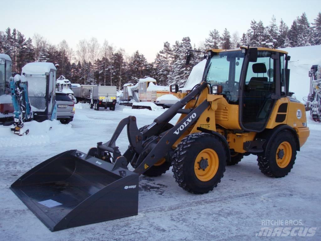 Volvo L 20 F med A/C  휠로우더