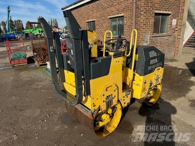 Bomag BW 80 ADH-2 트윈 드럼 롤러