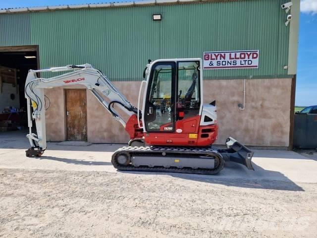Takeuchi TB 260 소형 굴삭기 7톤 미만