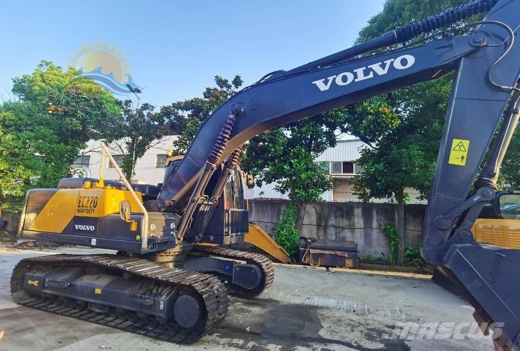 Volvo EC 220 DL 대형 굴삭기 29톤 이상