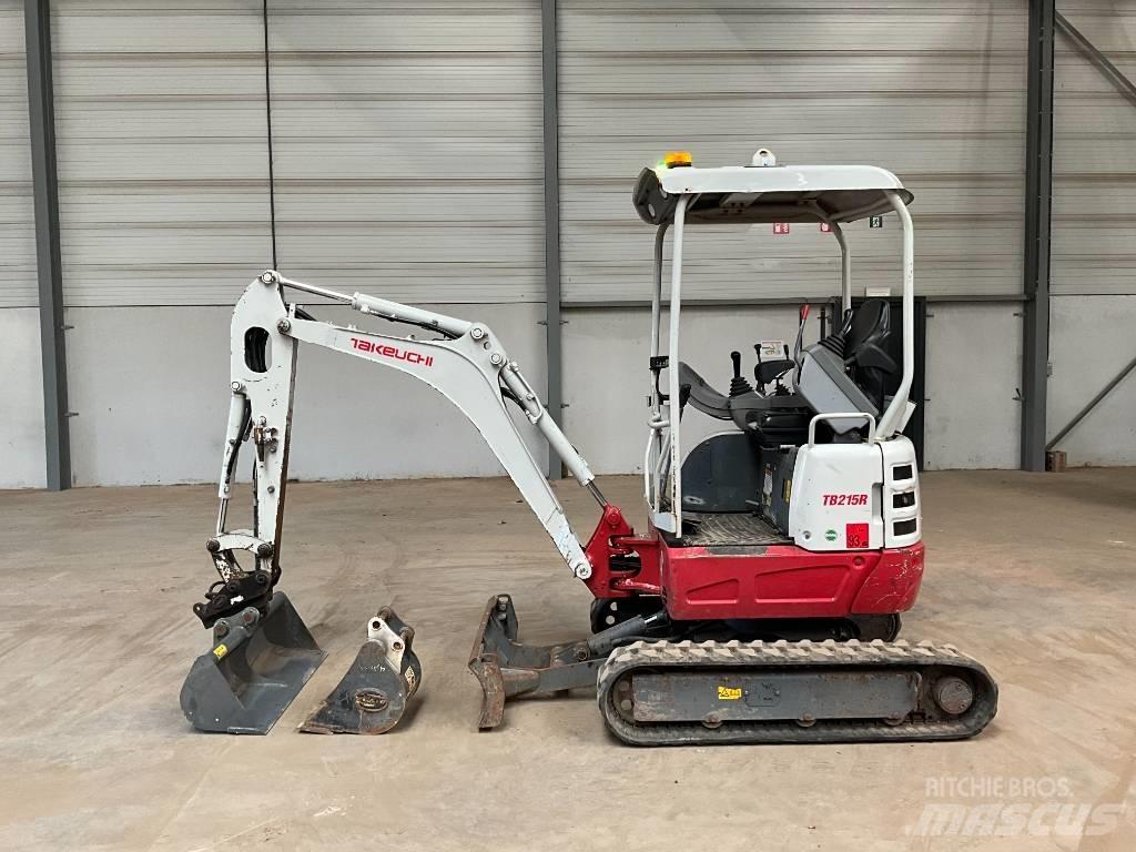 Takeuchi TB 215 R 소형 굴삭기 7톤 미만