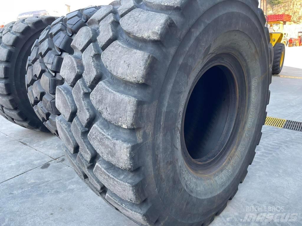 CAT 982M  휠로우더