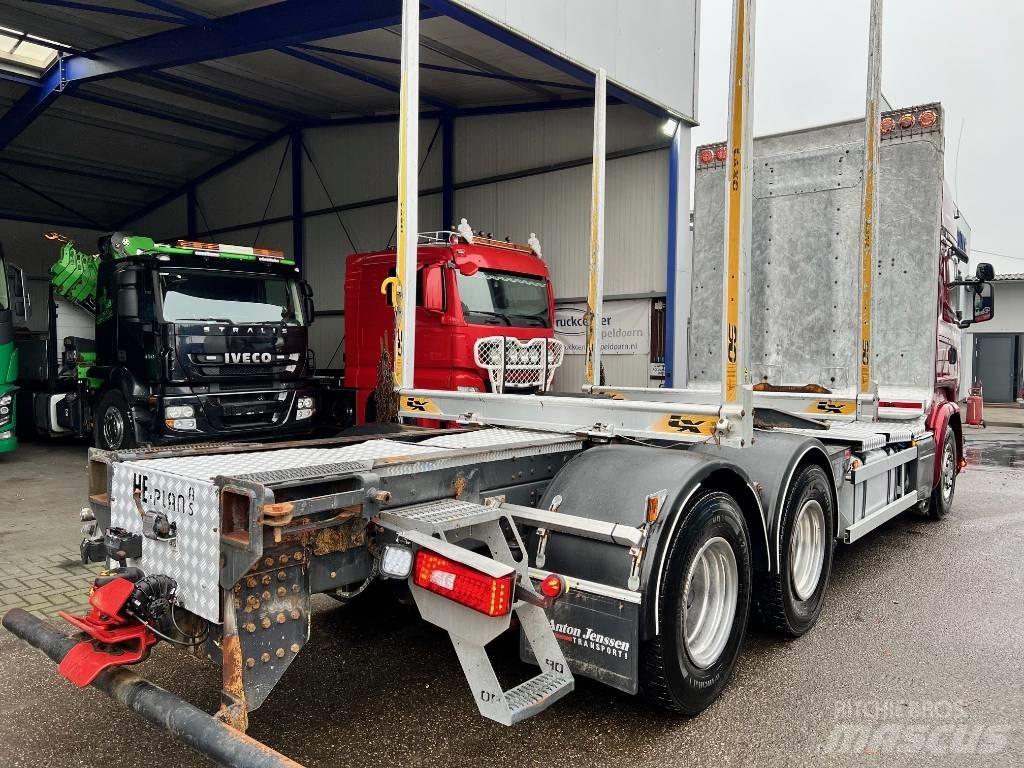 Scania R730 V8 목재 트럭
