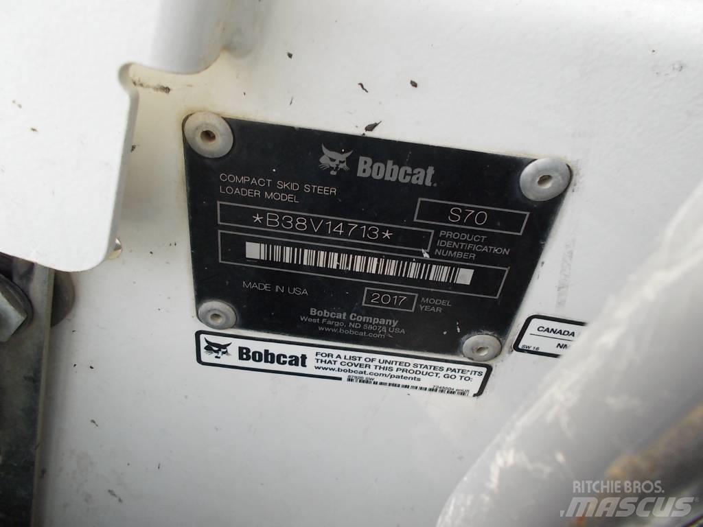 Bobcat S70  스키드로더