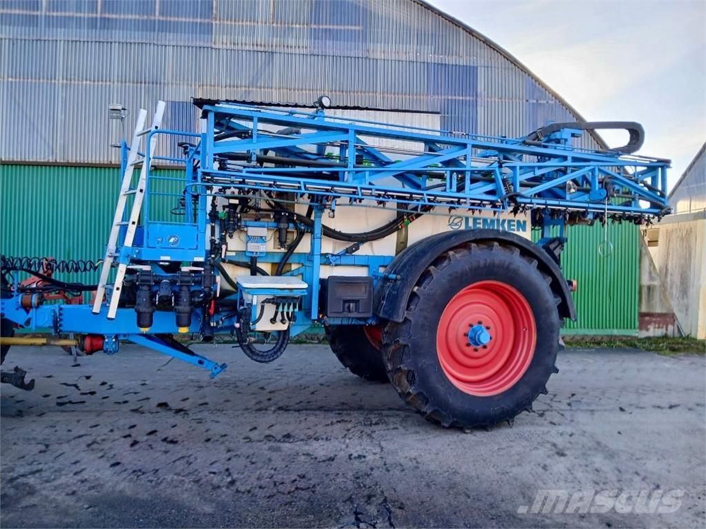 Lemken Albatros 50 견인형 분무기