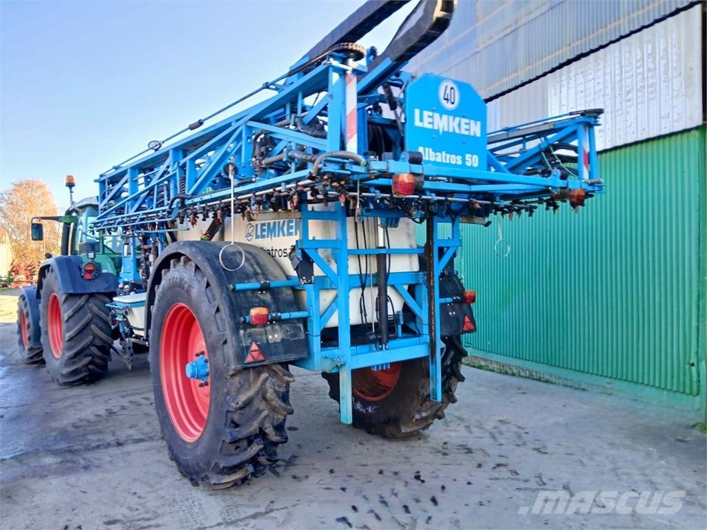 Lemken Albatros 50 견인형 분무기