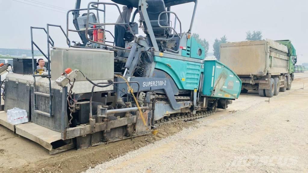 Vögele 2100-3l 아스팔트 포장장비