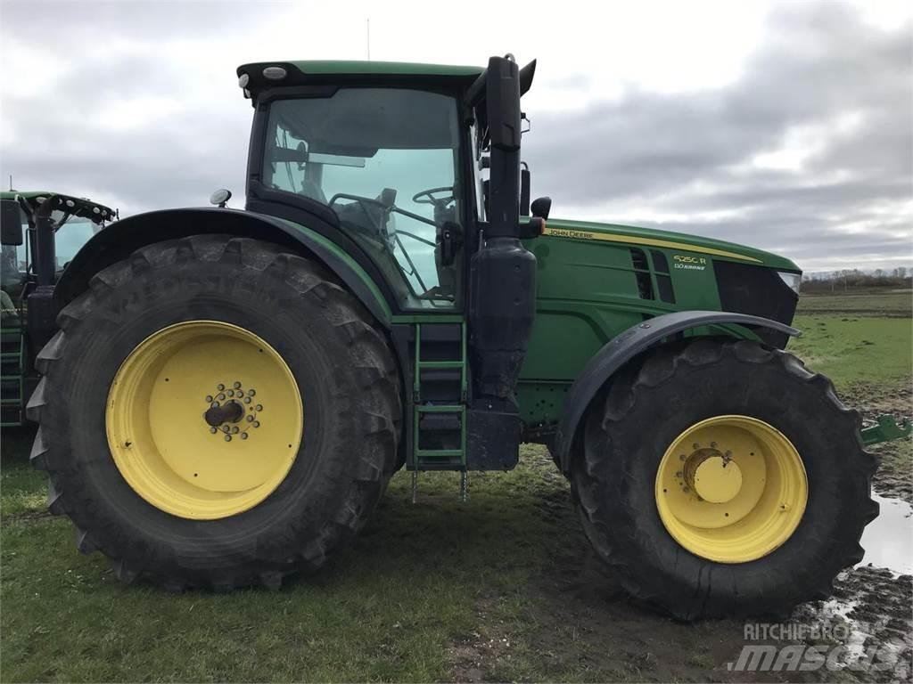 John Deere 6250R 트랙터