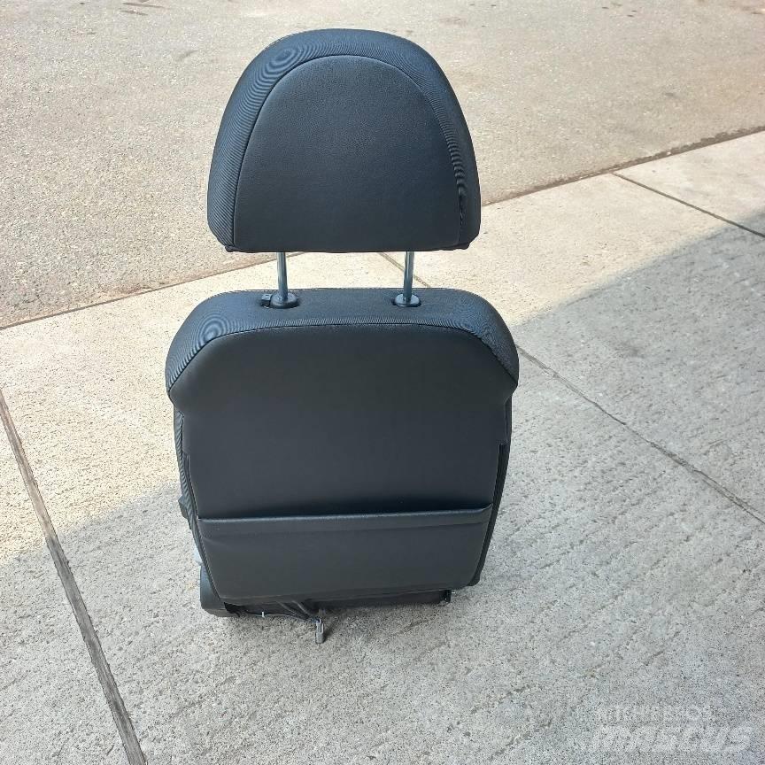 CASE CX210E stoel 캐빈 및 인테리어