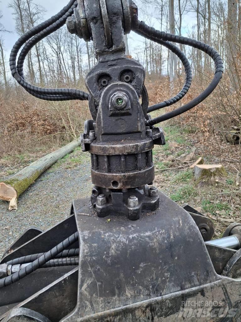 Timberjack 360 D 목재스키더