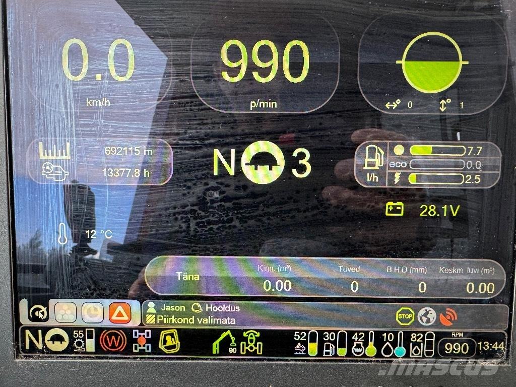 Komatsu 911 원목 하베스터