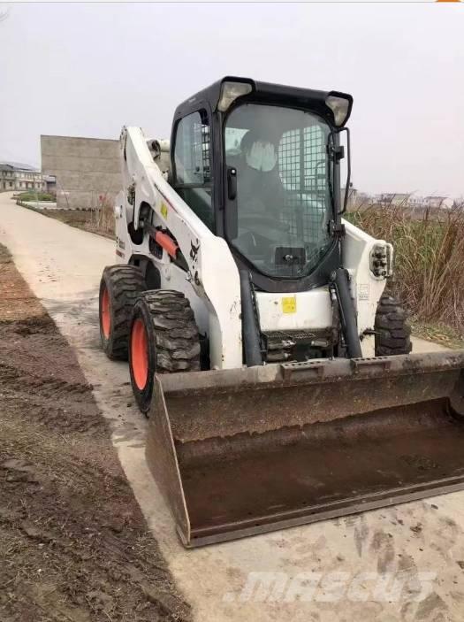 Bobcat S 770  스키드로더