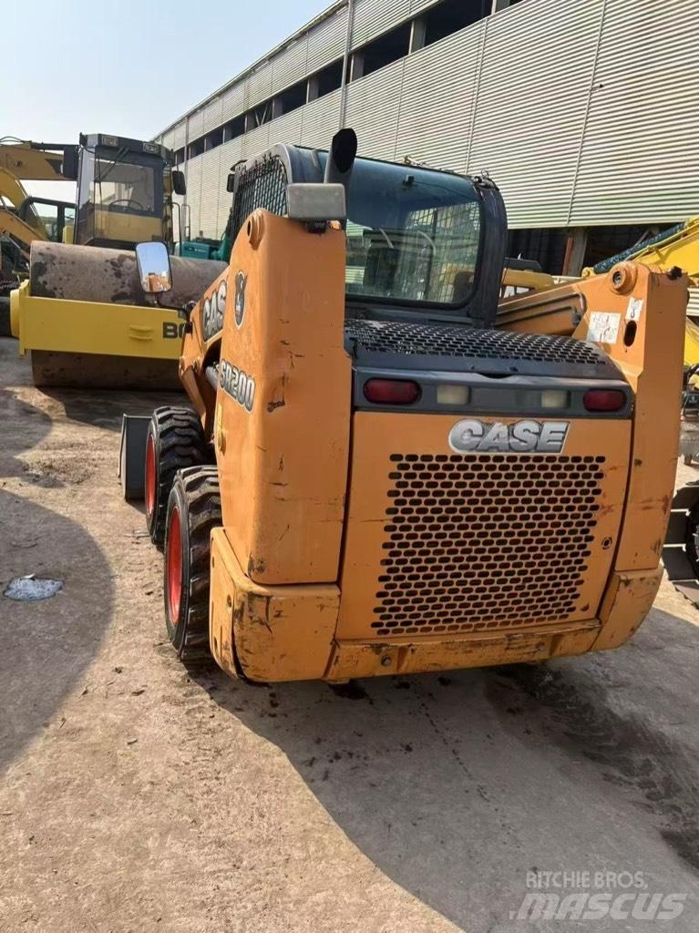 CASE SR 200  스키드로더
