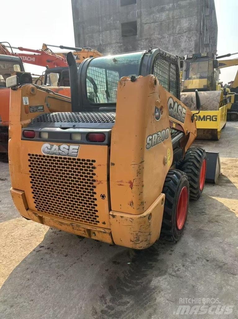 CASE SR 200  스키드로더