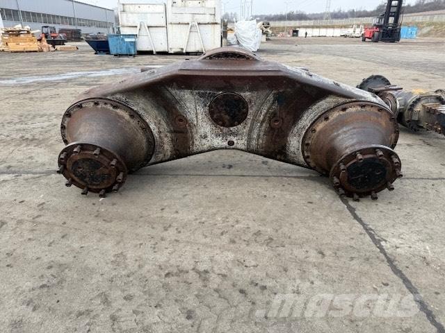 Valmet 921 TANDEM 섀시 및 서스펜션