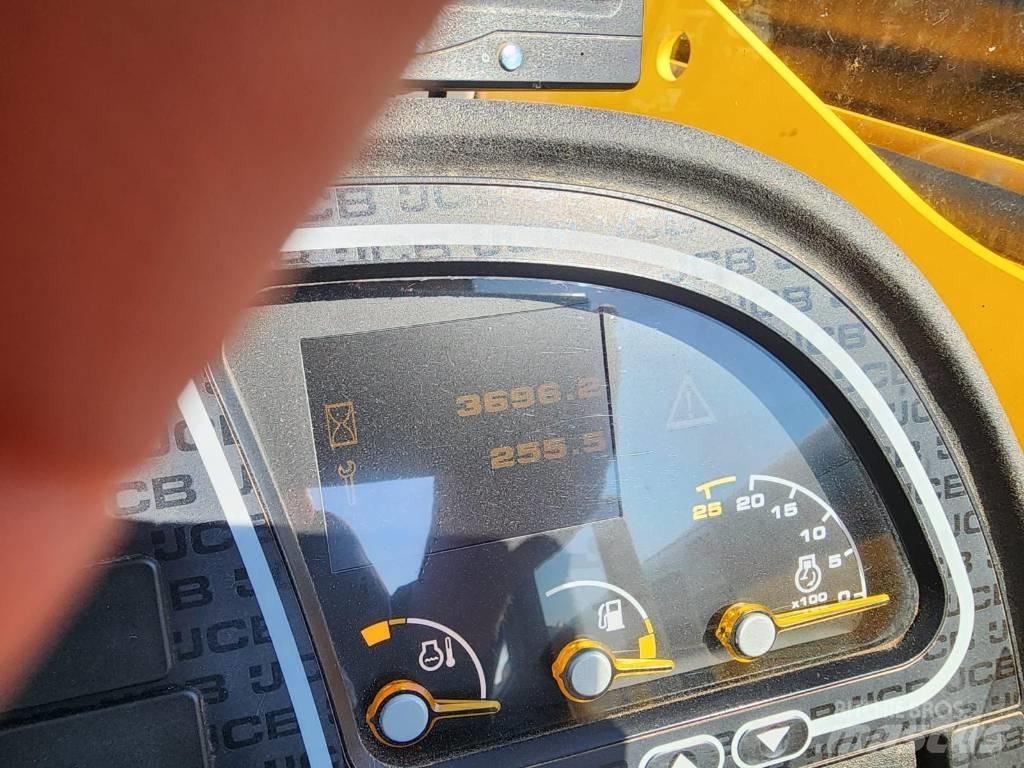 JCB 540-180 텔러 핸들러