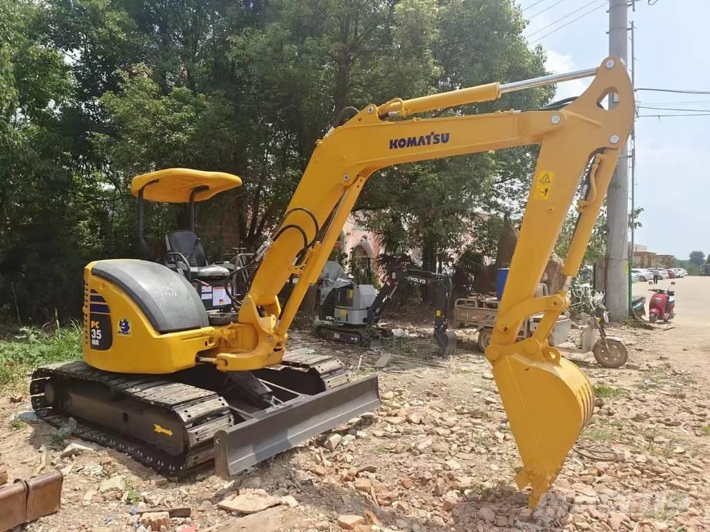 Komatsu PC35 소형 굴삭기 7톤 미만