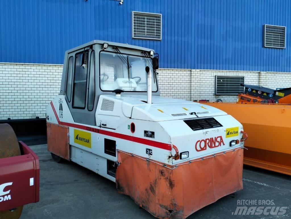 Corinsa CCR 1421 공기 타이어 롤러