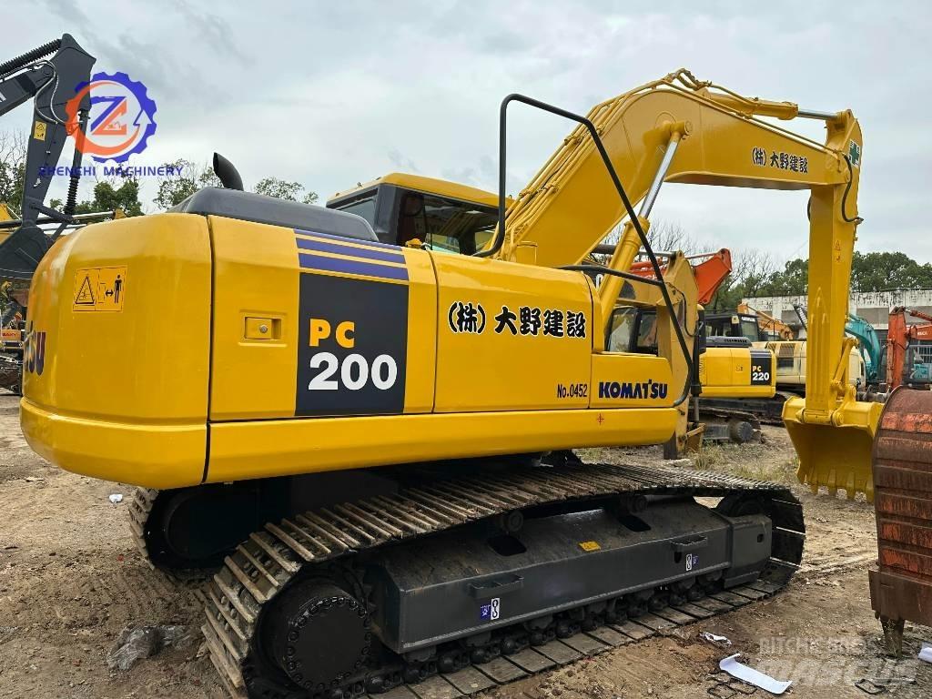 Komatsu PC 200-7 대형 굴삭기 29톤 이상