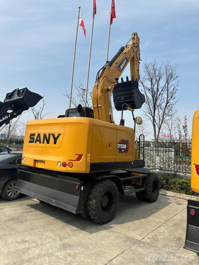 Sany SY155W  휠 굴삭기