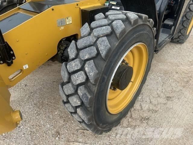 CAT TL1055D 텔러 핸들러