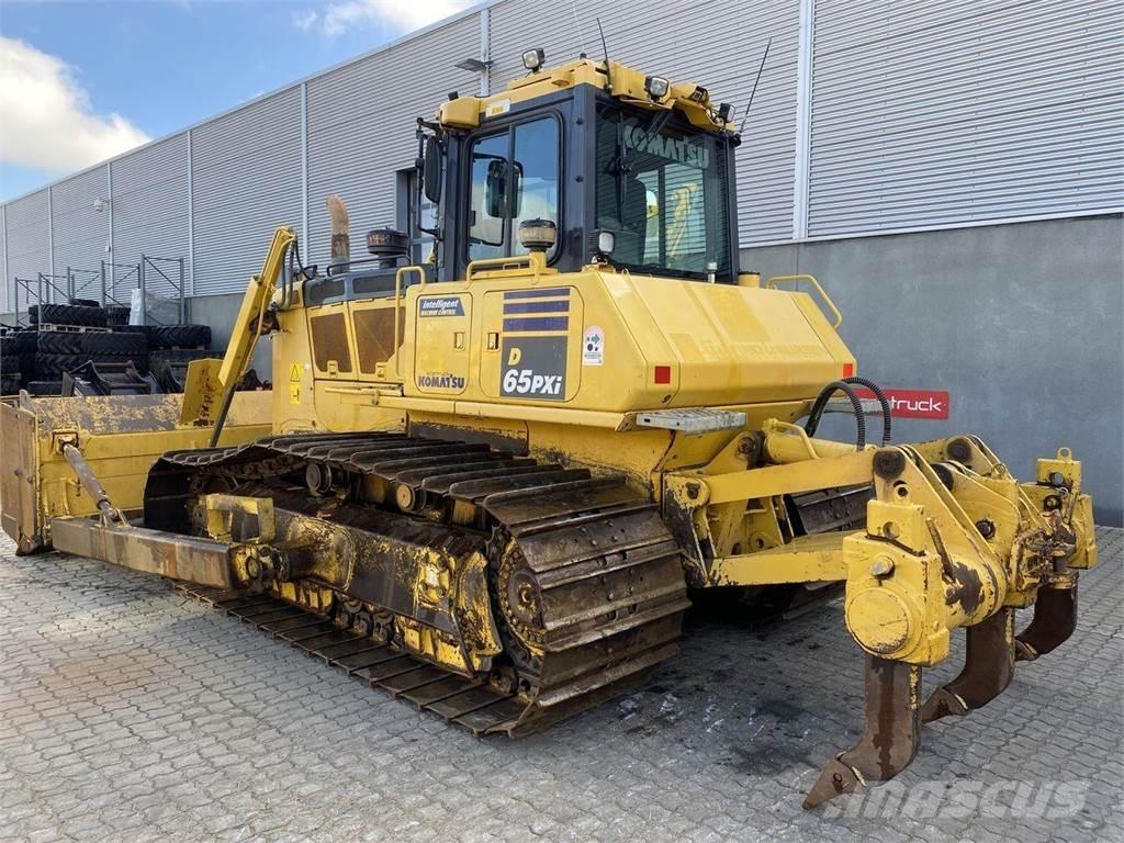 Komatsu D65PXI-18 크롤러 도저