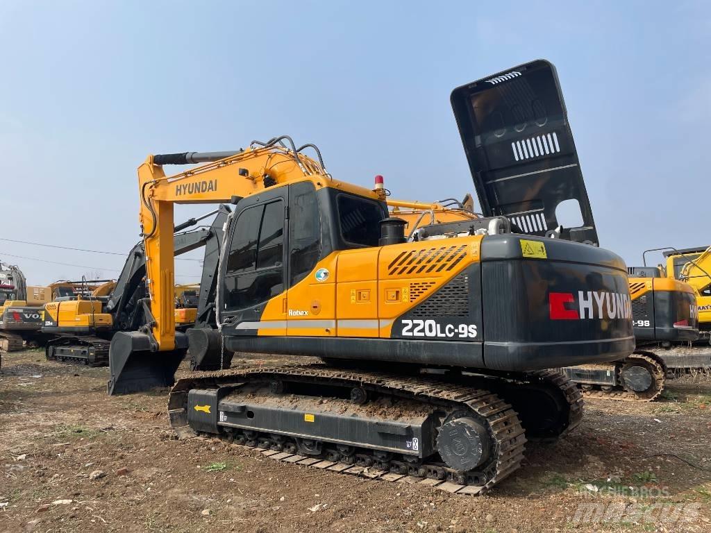 Hyundai 220-9S 대형 굴삭기 29톤 이상