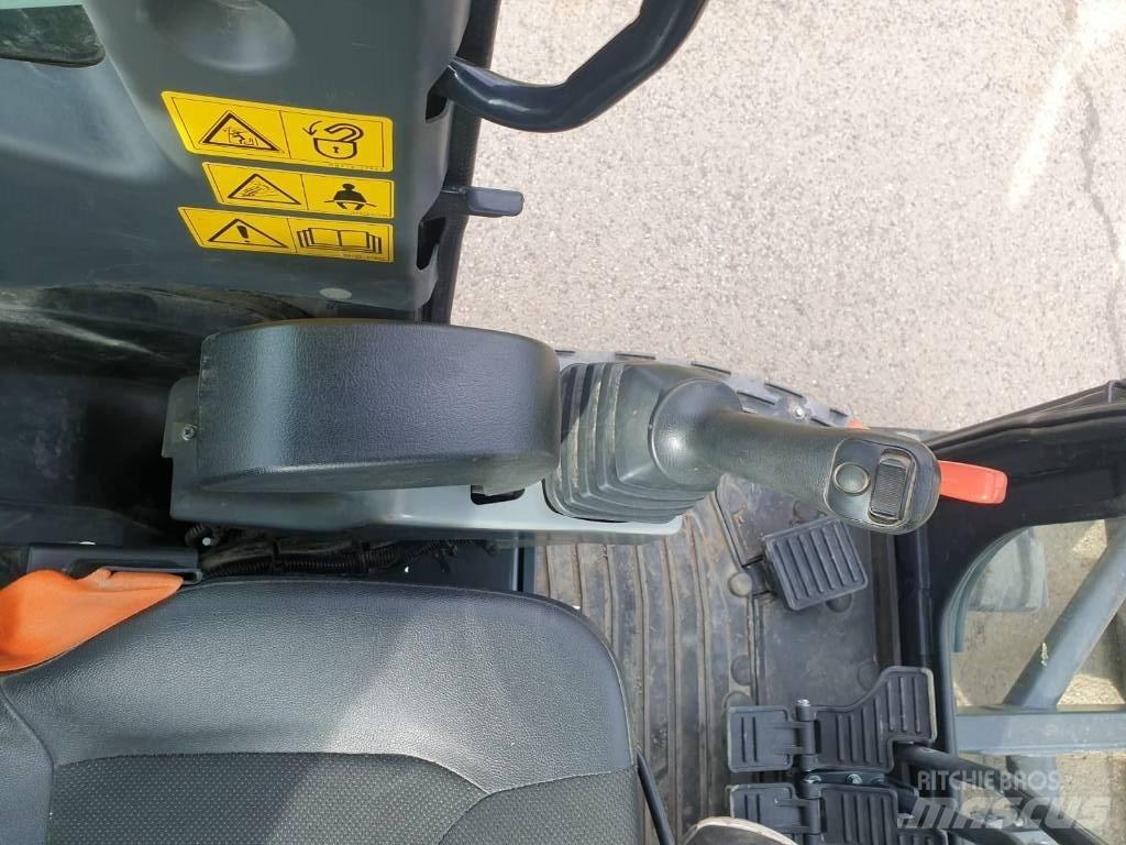 Kubota KX 042-4A 소형 굴삭기 7톤 미만